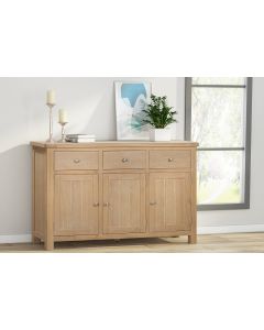 Farnworth Oak 3 Door Sideboard