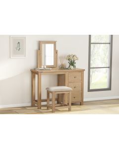 Farnworth Oak Dressing Table Set