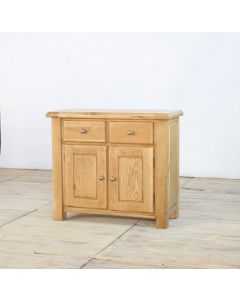 Sierra Oak 2 Door 2 Drawer Sideboard   